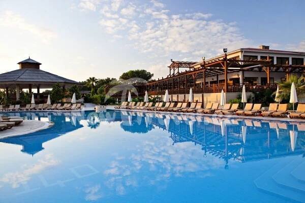 CRYSTAL FLORA BEACH RESORT Turecko Beldibi | New Travel.cz