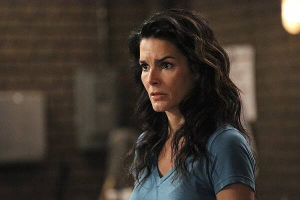 Rizzoli & Isles: Vraždy na pitevně - Starý známý - Z filmu