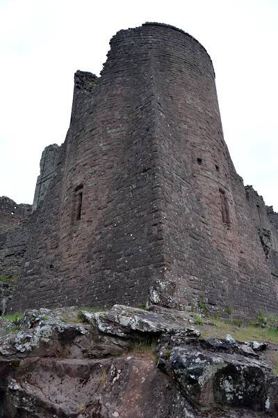 Great Castles - Gallery - Goodrich Castle