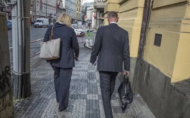Dubí, ráj prostituce. Tam povedou první kroky prezidentského kandidáta Babiše