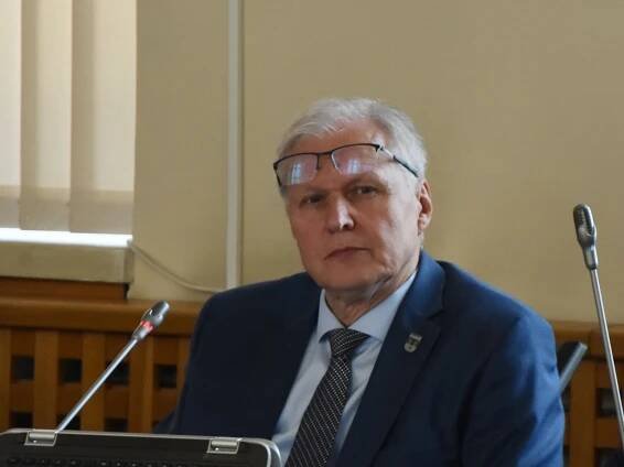 Neposlušné ANO v Chomutově. Primátor a radní nerezignují, navzdory výzvě shora
