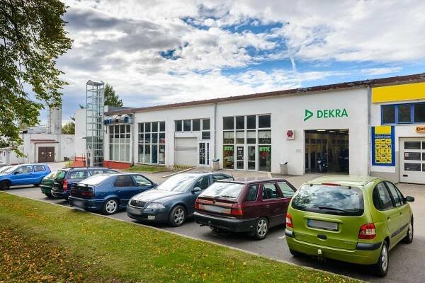 STK DEKRA foto 1