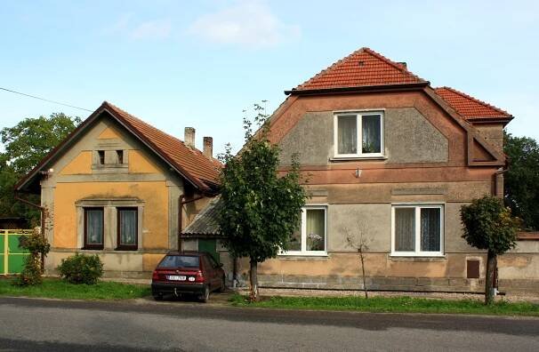 Soubor:Kostomlaty nad Labem, Hronětice, south part.jpg
