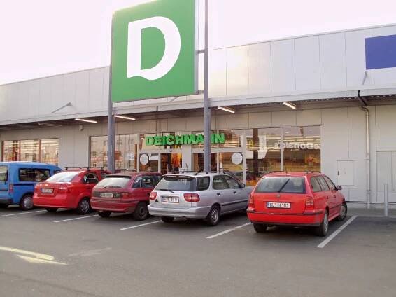 Soubor:Deichmann Teplice Masarykova.jpg – Okres Teplice - užitečné informace