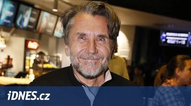 Česko už není dabingová velmoc, způsob práce je teď horší, říká Procházka - iDNES.cz