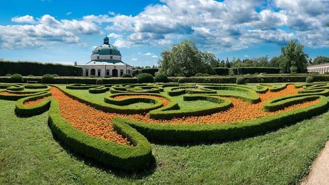 Kroměřížské zahrady a vodníci - Proženy.cz
