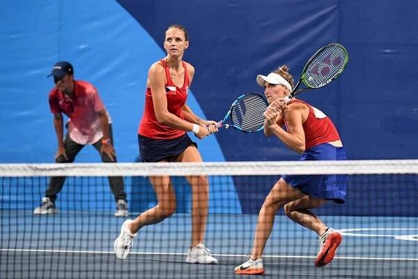 Vondroušová má senzační výhru! Plíšková končí i ve čtyřhře, Krejčíková si v ní spravila chuť