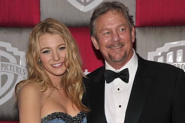 Blake Lively and her father Ernie Lively pose in Beverly Hills in 2009.