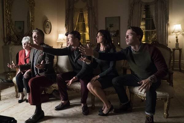 Julia Duffy, Alan Thicke, Glen Powell, Rachele Brooke Smith, Patrick Schwarzenegger - Scream Queens - Z filmu