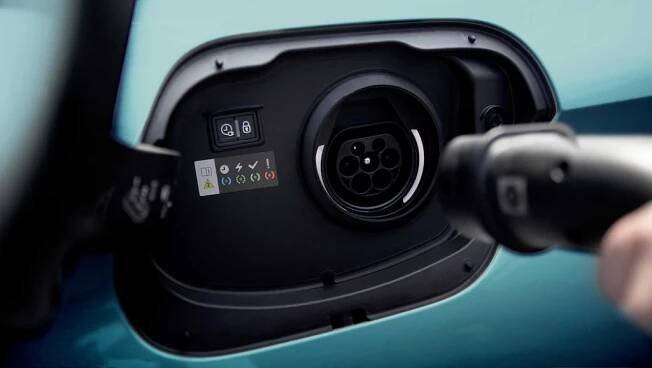 Peugeot 308 SW Plug-In Hybrid hybride rechargeable recharge privée publique