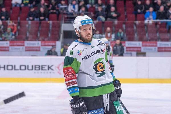 Repre? Další motivace dřít na ledě, říká Jakub Galvas