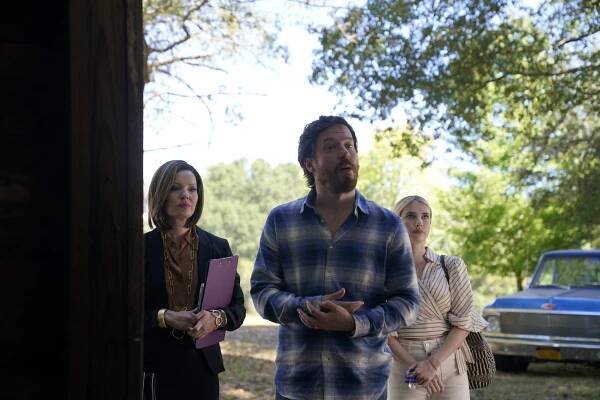 Kate Arrington, John Gallagher Jr., Emma Roberts - Abandoned - Z filmu