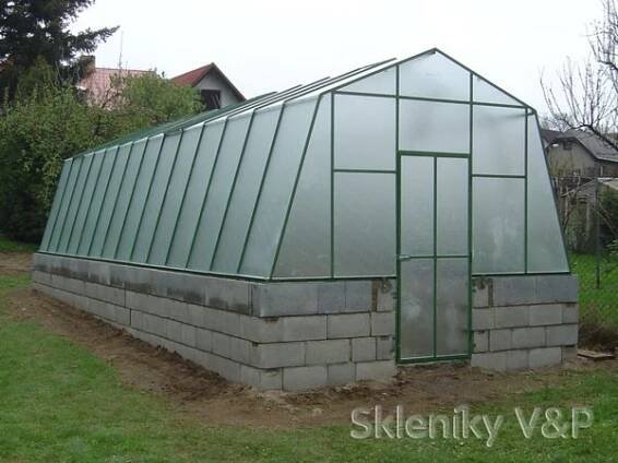 SKLOKOV - svařované skleníky foto 6