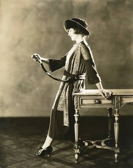 Billie Burke   © James Abbe Archive