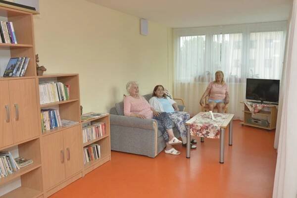 Vnitřní prostory Domova - Oficiální stránky Domov pro seniory Heřmanův Městec