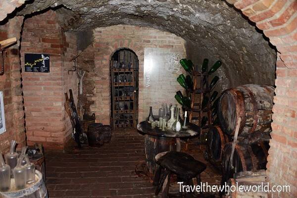 Labyrinth Cellar