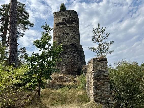 Zřícenina hradu Gutštejn, Plzeňský kraj Výletysakinu.cz