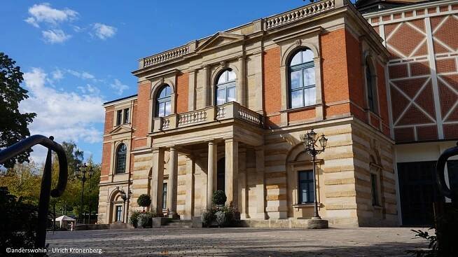 Bayreuth: Villa Wahnfried und das Grab von Richard Wagner