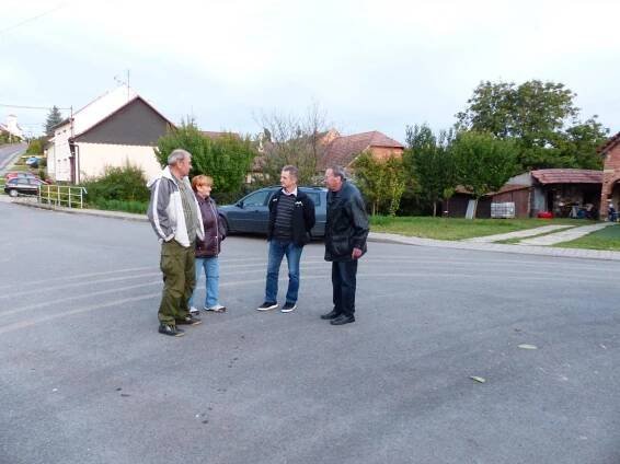 Stromy s pamětí 14. 10. 2016 - Oficiální stránky obce Labuty