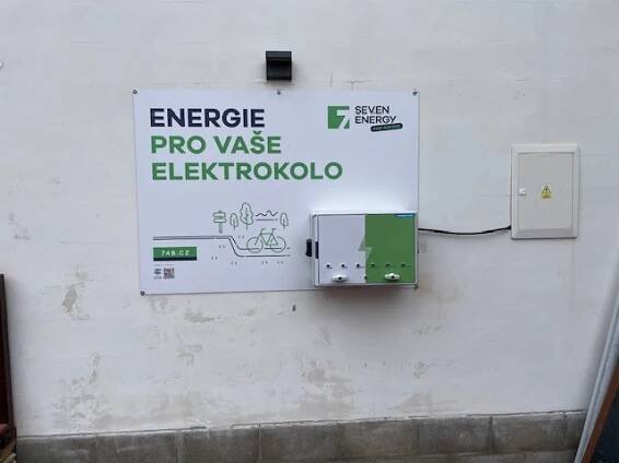 Nabíjecí stanice pro elektrokola Bowling Bar Peklo – Powerbox.one