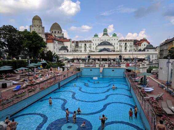Budapest: The City with Vintage Looks and Modern Vibes – We'll Miss Our Cat