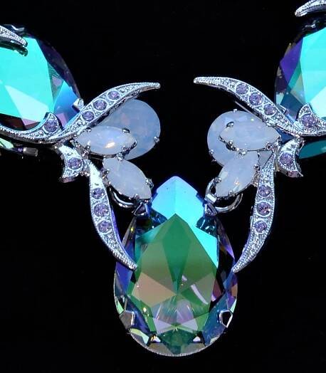  Luxusní souprava Swarovski Elements