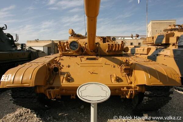 T-72 : Sovětský svaz (SOV)