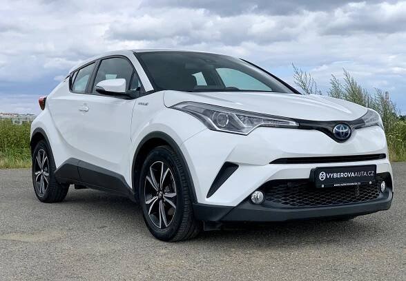 Toyota C-HR 1.8 Hybrid 72 kW/Automat/11.2018/2x Alu kola - Výběrová auta