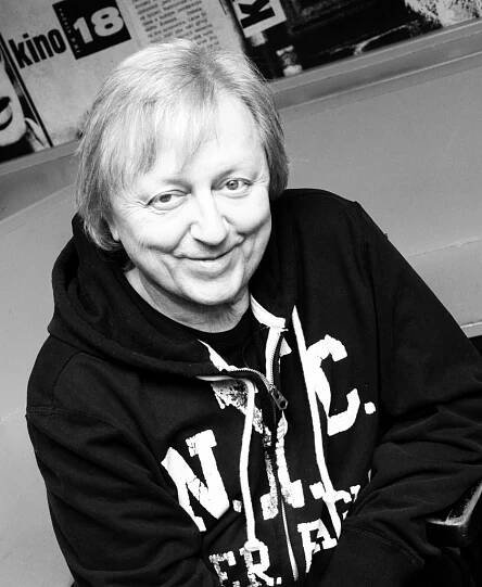 Václav Neckář pokřtil s hratrem Honzou svůj Život | topvip.cz