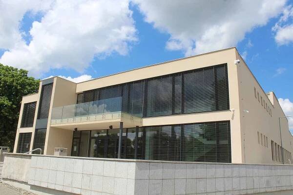 Kulturní dům Strážničan ve Strážnici do dokončení kompletní rekonstrukce a modernizace.