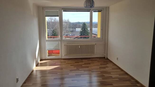 Pronájem bytu 2+1 65 m², Dr. E. Beneše, Bystřice, Středočeský kraj