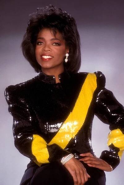 Oprah Winfrey měla mezi lety 1986-2011 televizní talk show (Oprah show), jejíž prostřednictvím si získala srdce amerických diváků