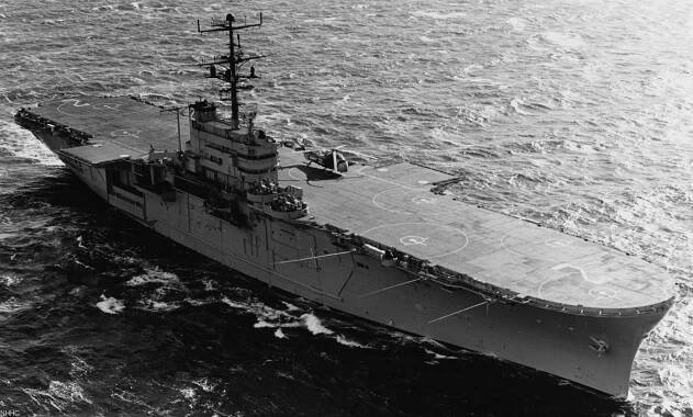 lph-2 uss iwo jima class amphibious assault ship landing platform helicopter us navy 34