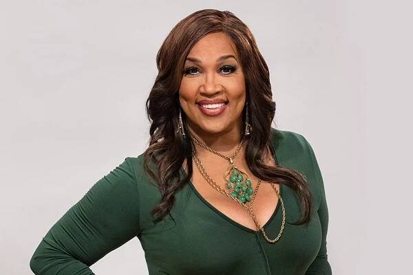 Kym Whitley Talks Hosting Her Cooking Competition Show While Maintaining a Healthy Diet