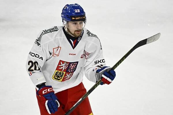 Odměna za životní sezonu. Útočník Kunc zaujal Utah a podepsal smlouvu v NHL