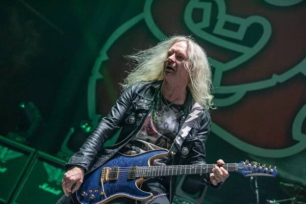 V Praze se setkaly legendy. V O2 areně vystoupili Judas Priest, Saxon a Uriah Heep