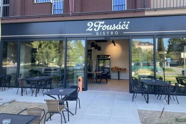 2Fousáči bistro foto 1