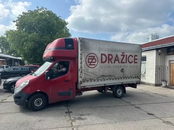 Auto - plachtová dodávka - Poděbrady - Bazar