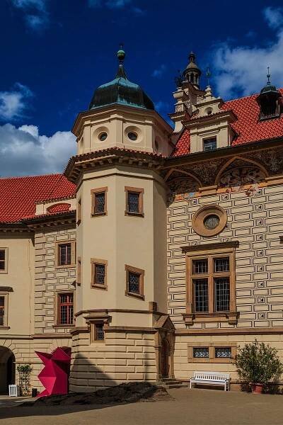 Zámek Průhonice - otevírací doba, akce, ubytování, prohlídky, vstupné, foto, počasí