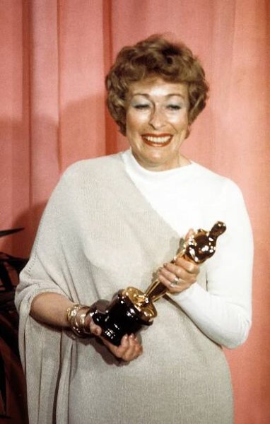 Eileen Heckart won her first Oscar after turning 50
