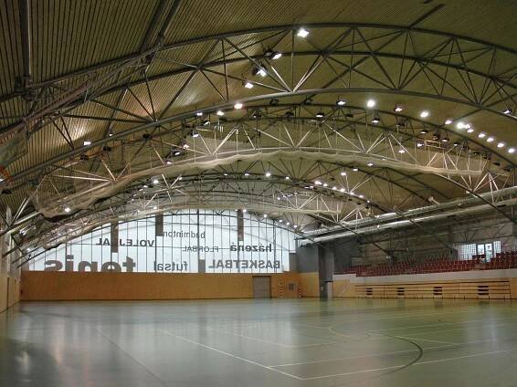 KRYTÉ SPORTOVIŠTĚ OSTRAVA - DUBINA / 2006