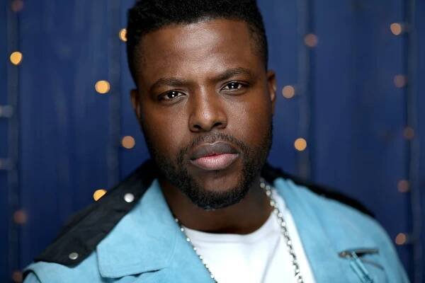 Winston Duke at an event for Devět dnů (2020)