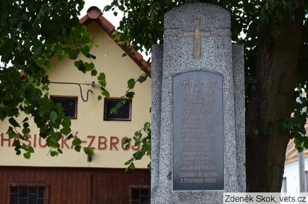 Červené Poříčí | Spolek pro vojenská pietní místa