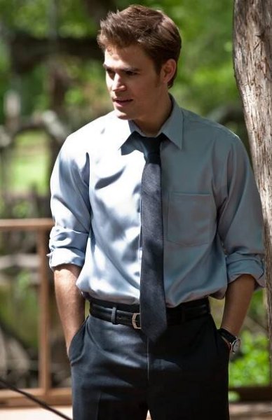 THE BAYTOWN DISCO Images Stars Billy Bob Thornton and Paul Wesley