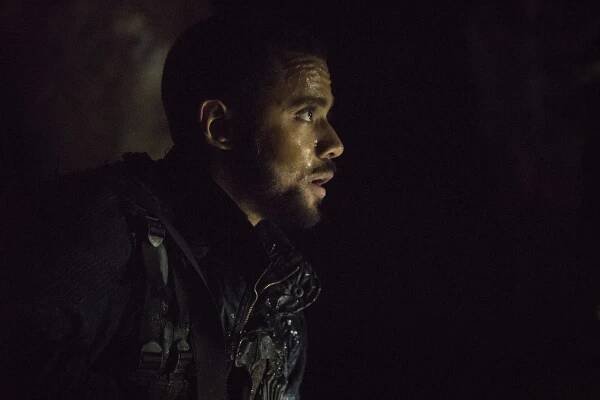 Prvních 100 - Nakara - Z filmu - Jarod Joseph