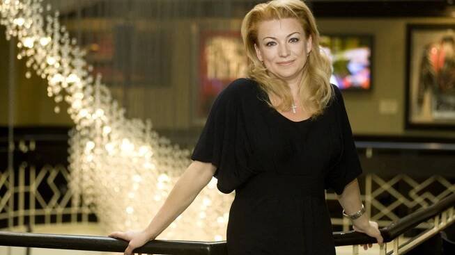 Eva Vejmělková se vdala v Las Vegas. Žije v krásném domě v Havířově a je psycholožkou