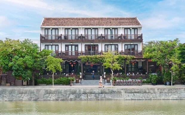 "Situated with a river view in front, this location is conveniently located just 500 meters away from the old town!"