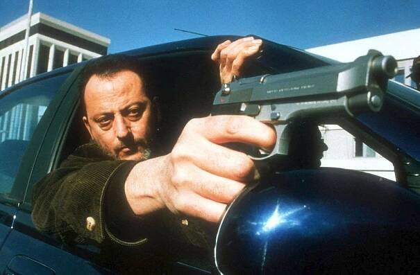 Jean Reno: Vrahoun stříbrného plátna i romantický rytíř slaví sedmdesátku!