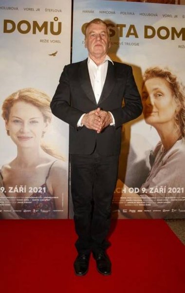 Režisér Tomáš Vorel o filmu Džob: Vloupali jsme se do metra v Berlíně! Ale nejlepší spratek byl Mádl