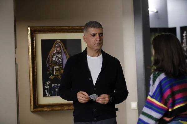 Kızıl Goncalar - Episode 2 - Z filmu - Özcan Deniz